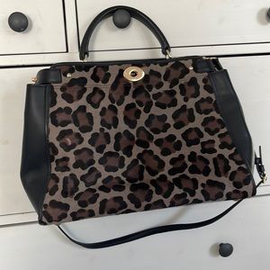 Beautiful Coach leopard and black bag